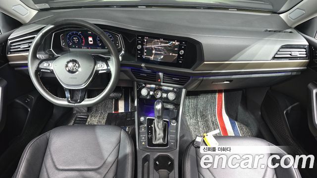 Volkswagen Jetta 2021 — photo 10