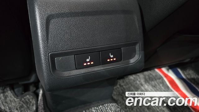 Volkswagen Jetta 2021 — photo 23