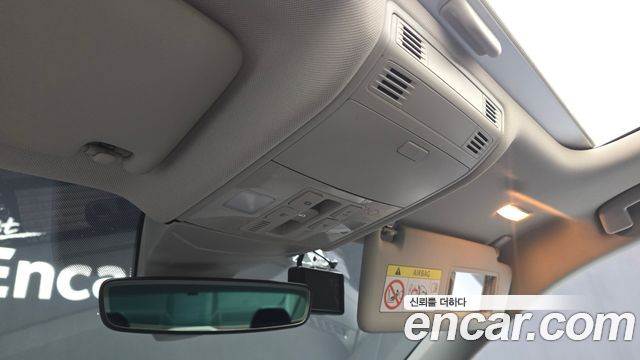 Volkswagen Jetta 2021 — photo 24
