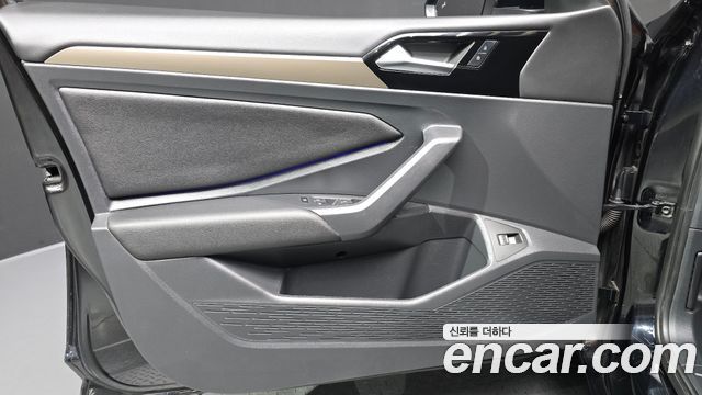Volkswagen Jetta 2021 — photo 14