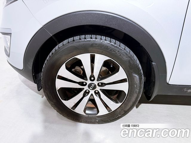 Kia Sportage 2012 — photo 20
