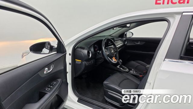 Kia K3 2020 — photo 20
