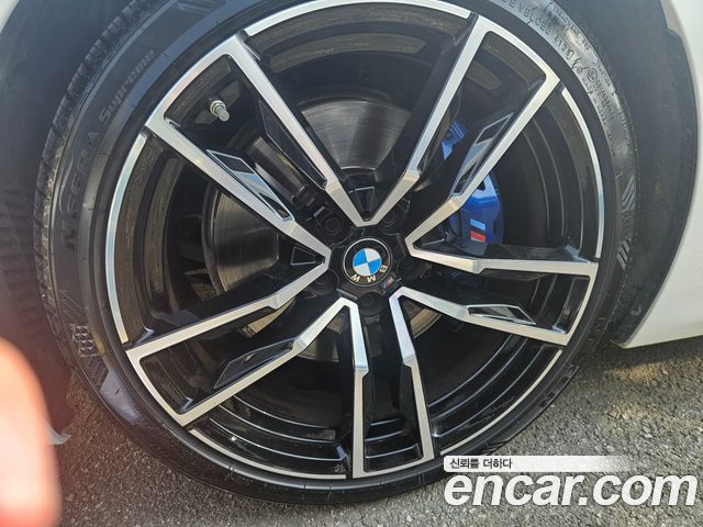 BMW Z4 2024 — photo 13