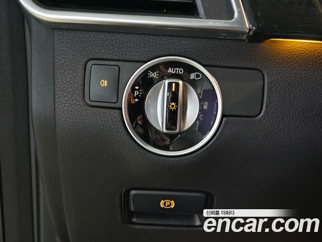Mercedes-Benz M-class 2015 — photo 14