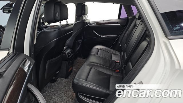 BMW X6 2012 — photo 16