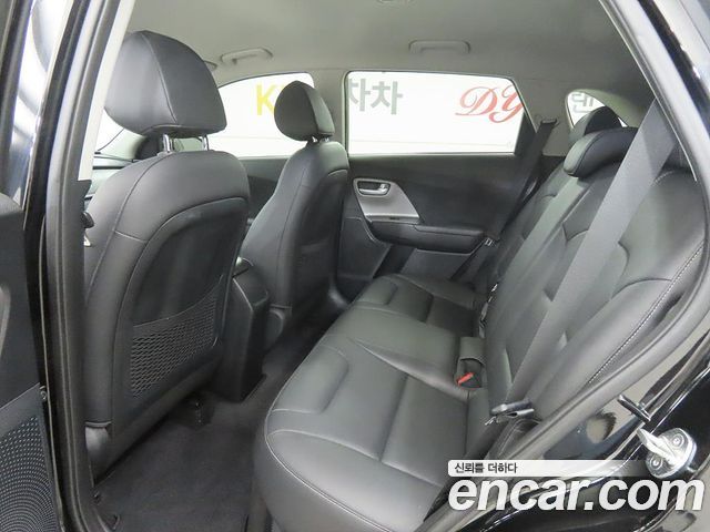 Kia Niro 2018 — photo 6