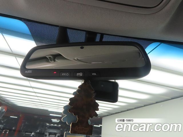 Kia Niro 2018 — photo 12