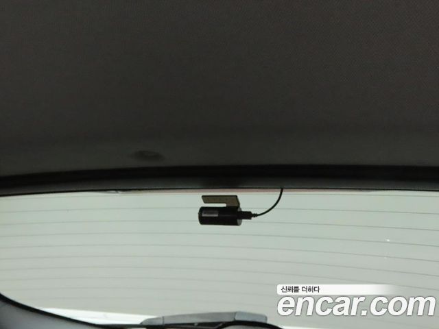 Kia Niro 2018 — photo 13