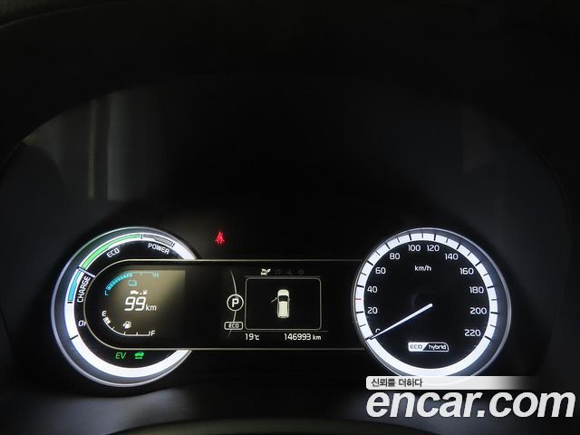 Kia Niro 2018 — photo 15