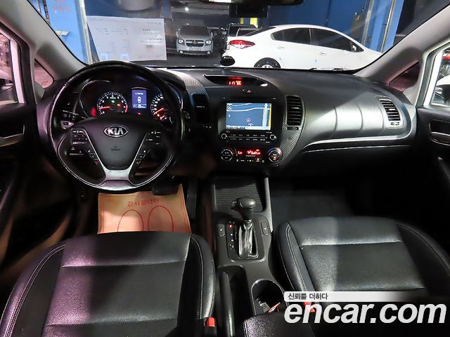 Kia K3 2014 — photo 5