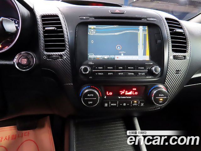 Kia K3 2014 — photo 12