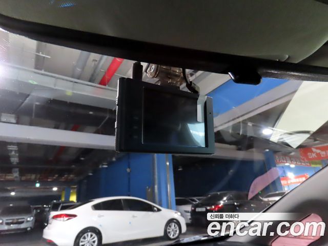 Kia K3 2014 — photo 16
