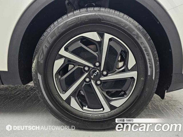 Kia Sportage 2023 — photo 20
