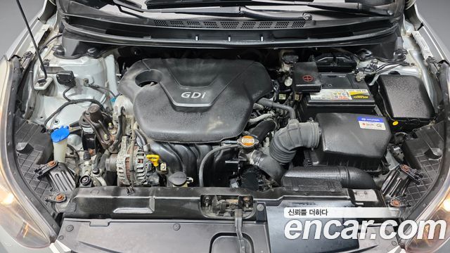 Hyundai AVANTE 2011 — photo 6