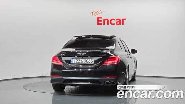 Genesis G70 2018 — photo 4