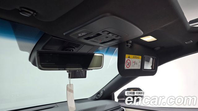 Toyota Camry 2025 — photo 34