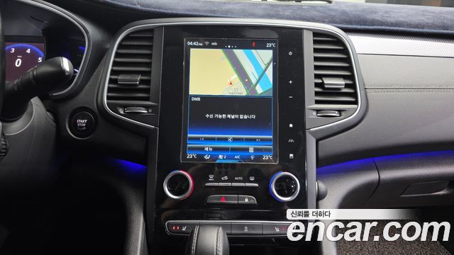 Renault Korea SM6 2016 — photo 14