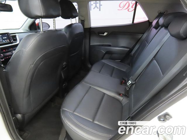 Kia Stonic 2018 — photo 6