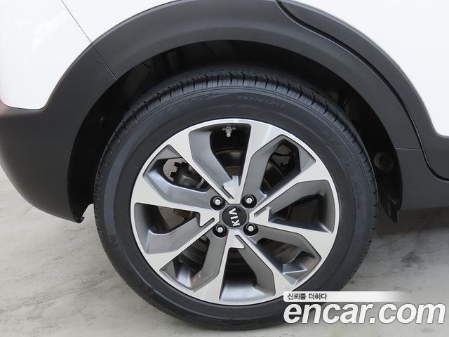 Kia Stonic 2018 — photo 20