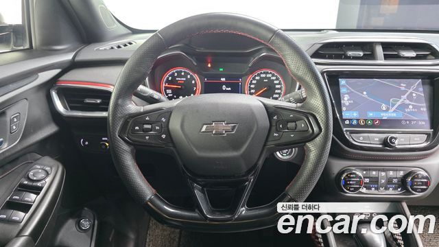 Chevrolet Korea Trailblazer 2022 — photo 13
