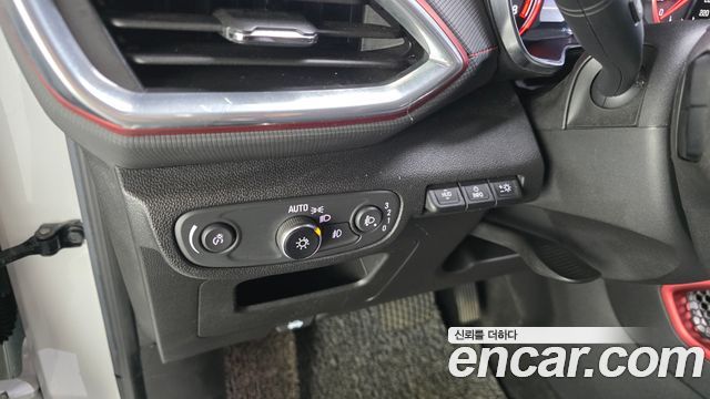 Chevrolet Korea Trailblazer 2022 — photo 18