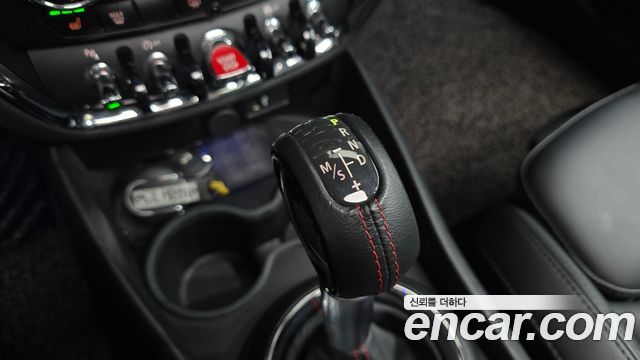 Mini Clubman 2019 — photo 12
