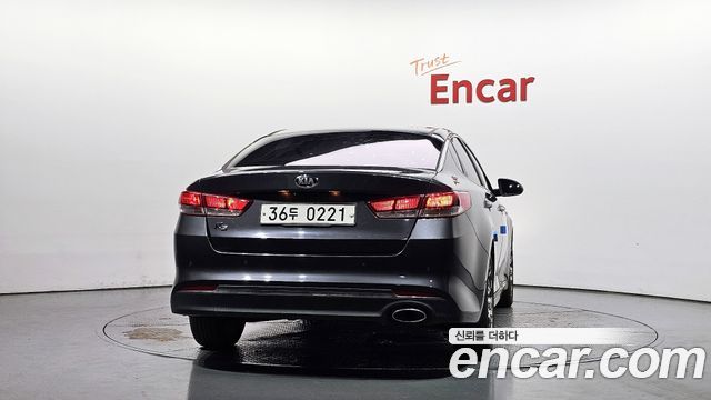 Kia K5 2017 — photo 4