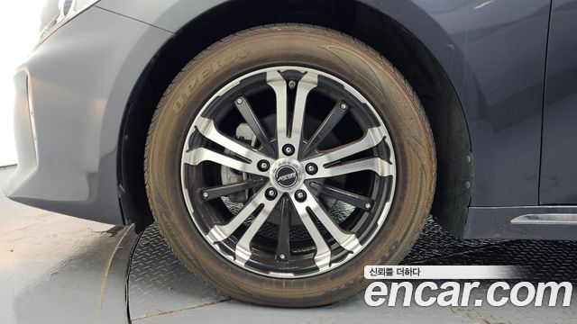 Kia K5 2017 — photo 5
