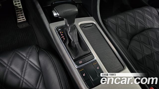 Kia K5 2017 — photo 9
