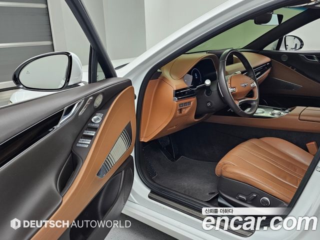 Genesis G80 2022 — photo 12
