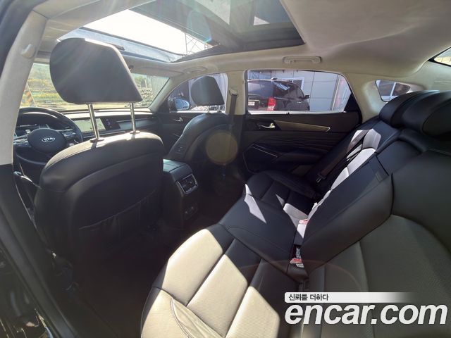 Kia K7 2020 — photo 9
