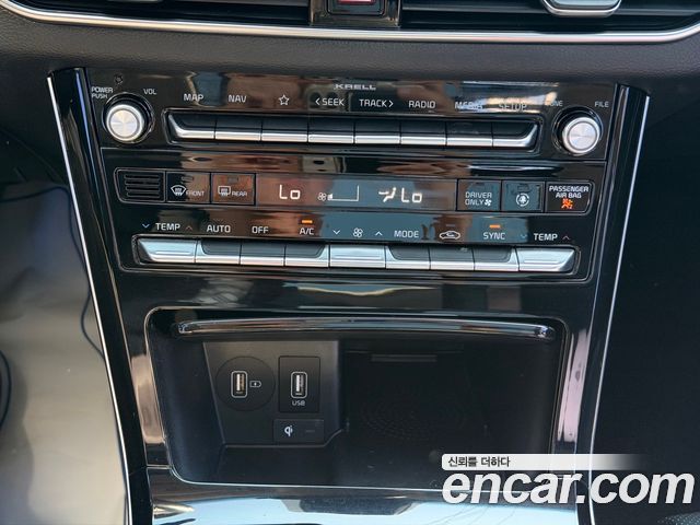 Kia K7 2020 — photo 18