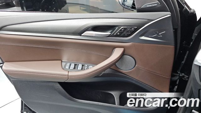 BMW X4 2025 — photo 14