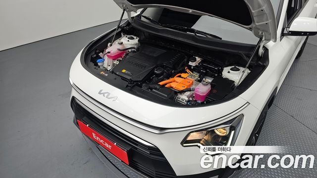 Kia Niro 2024 — photo 6