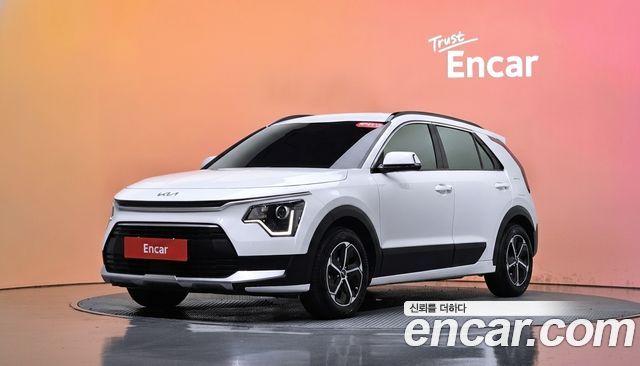 Kia Niro 2024 — photo 1