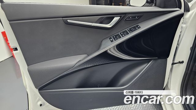 Kia Niro 2024 — photo 14