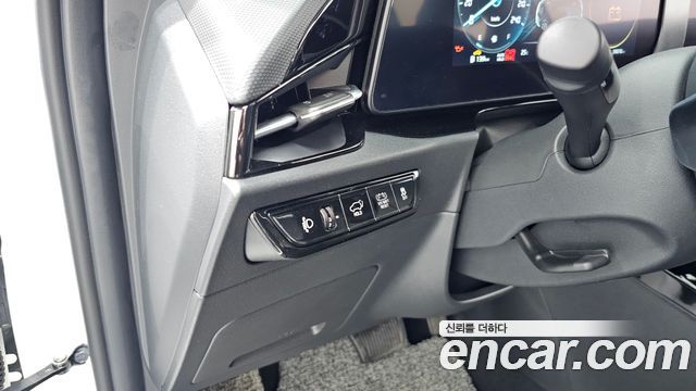 Kia Niro 2024 — photo 28