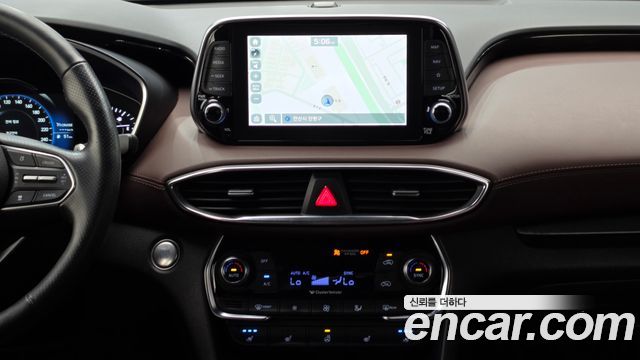 Hyundai Santafe 2020 — photo 18