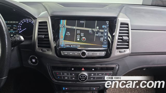 KG Mobility Rexton 2019 — photo 14