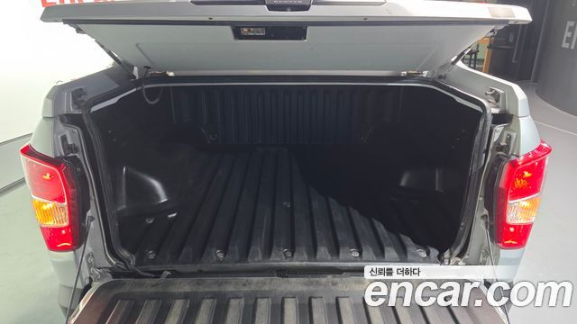 KG Mobility Rexton 2019 — photo 20
