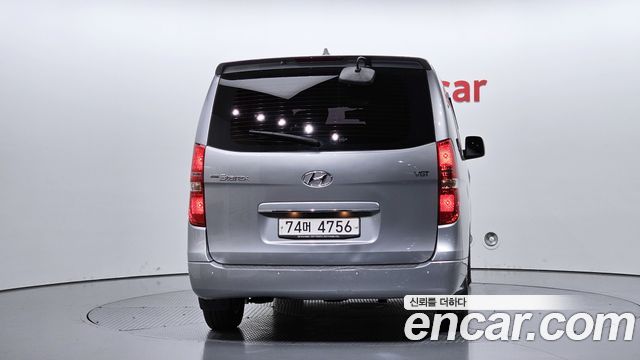 Hyundai Starex 2019 — photo 4