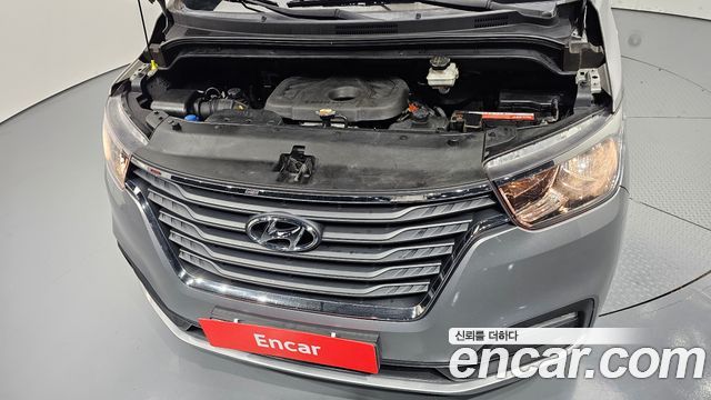 Hyundai Starex 2019 — photo 6