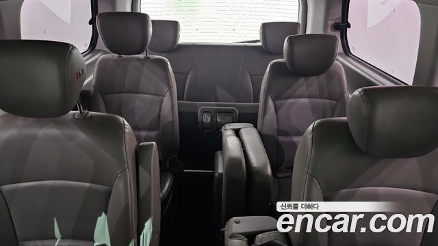 Hyundai Starex 2019 — photo 16