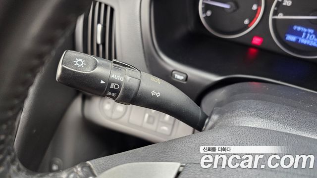 Hyundai Starex 2019 — photo 29