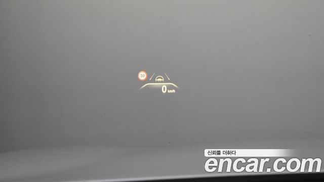 BMW 5-Series 2018 — photo 23