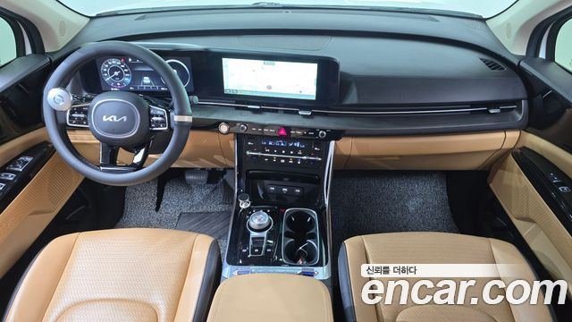 Kia Canival 2023 — photo 10