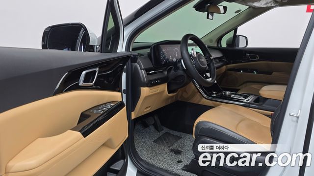 Kia Canival 2023 — photo 13