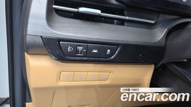 Kia Canival 2023 — photo 22
