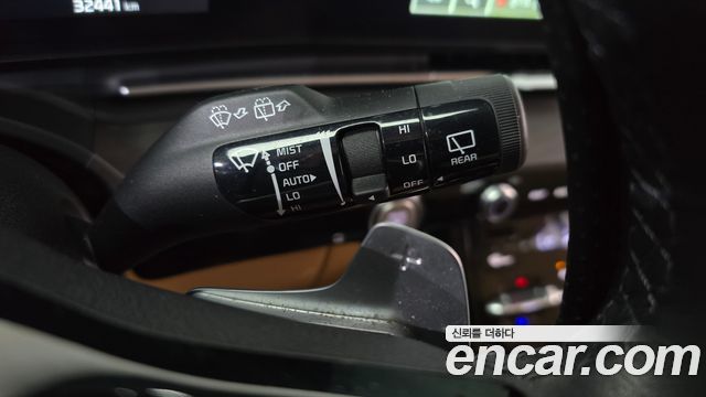 Kia Canival 2023 — photo 23