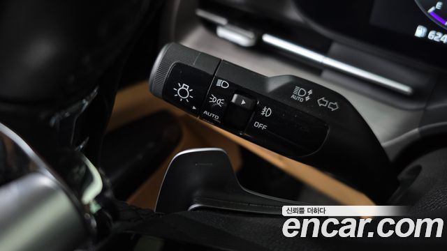 Kia Canival 2023 — photo 33
